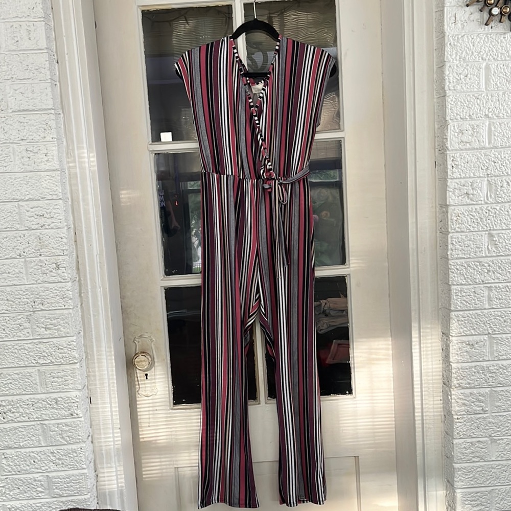 I am selling a Jumpsuit that is from TJMAX